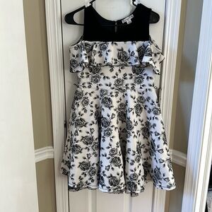 Girls holiday dress